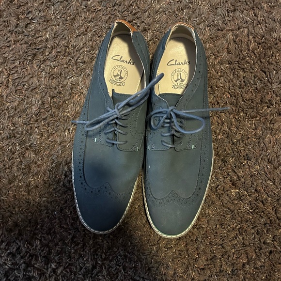 261097237070 clarks shoes - Picture 1 of 5